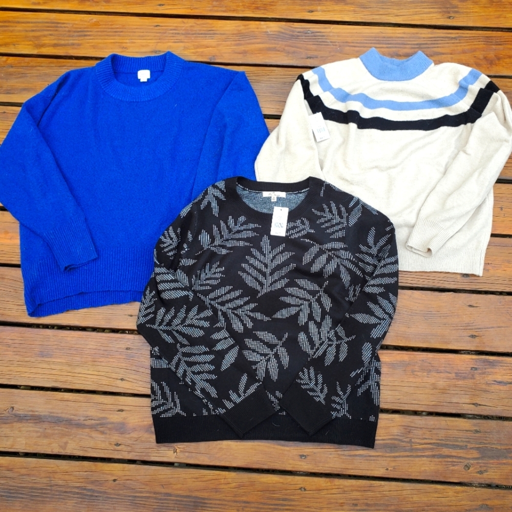 Sweater lot